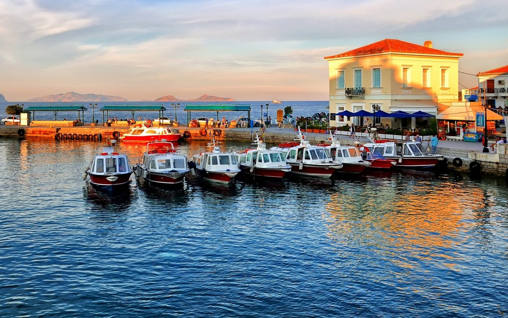 7 Day tour includes Athens and Spetses